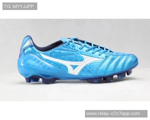 探索美津浓亚瑟士足球鞋的卓越性能与舒适体验助力你的足球梦想